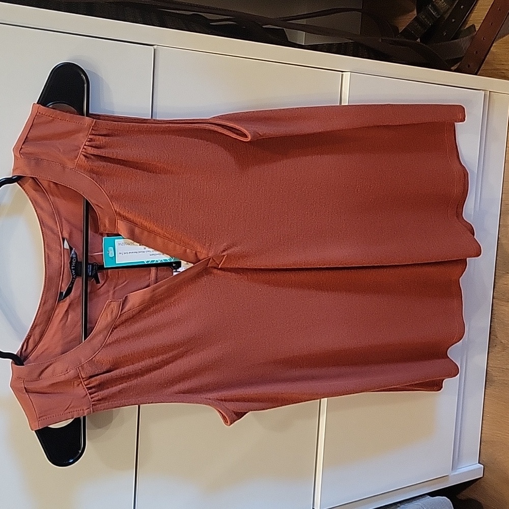 Sleeveless blouse